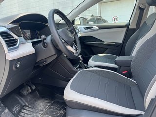 2025 Volkswagen Taos Comfortline in Boucherville, Quebec - 5 - w320h240px