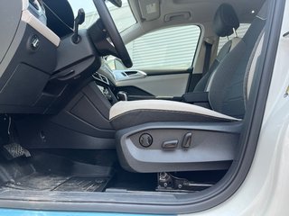 2025 Volkswagen Taos Comfortline in Boucherville, Quebec - 4 - w320h240px