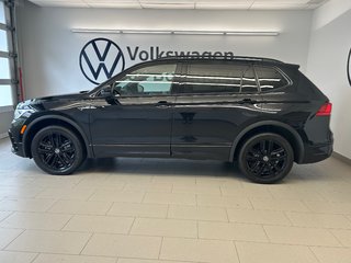2022 Volkswagen Tiguan Comfortline R-Line Black Edition in Boucherville, Quebec - 4 - w320h240px