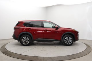 2021 Nissan Rogue in Sept-Îles, Quebec - 4 - w320h240px