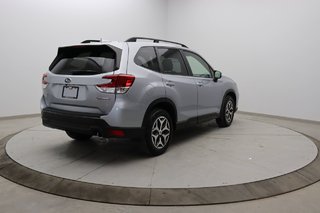 2019  Forester Touring/Convenience in Chicoutimi, Quebec - 4 - w320h240px