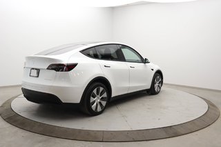 Tesla Y  2022 à Baie-Comeau, Québec - 4 - w320h240px