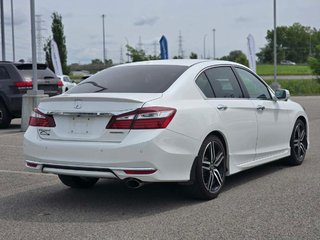 2016 Honda Accord Sedan Touring | BAS KM | CUIR | NAV | TOIT | DÉMARREUR | CAMÉRA | CARPLAY +++ in Laval, Quebec - 6 - w320h240px