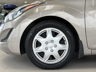 2015 Hyundai Elantra GL | BAS KM | SIÈGES CHAUFFANTS | BLUETOOTH +++ in Laval, Quebec - 5 - w320h240px