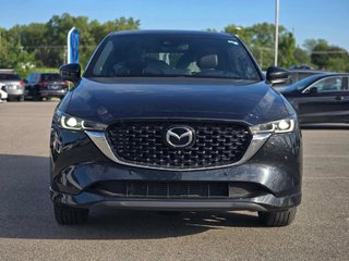 2023 Mazda CX-5 Signature AWD | 8 PNEUS | BAS KM | CUIR | NAV | TOIT | CAMÉRA 360 | BOSE | CARPLAY +++ in Laval, Quebec - 4 - w320h240px
