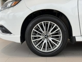 2022 Mitsubishi Outlander PHEV SE S-AWC | CUIR | CARPLAY | CAMÉRA | BLUETOOTH +++ in Laval, Quebec - 5 - w320h240px