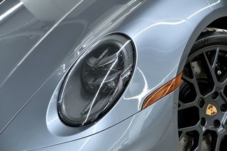 Porsche 911 Carrera 4 GTS Cabriolet / Premium Package / BOSE 2025 à Laval, Québec - 6 - w320h240px