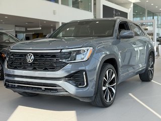 Volkswagen Atlas Cross Sport Execline R-Line | 4MOTION | TOIT PANO | DÉMARREUR | CUIR | NAV | CARPLAY | CAMÉRA +++ 2024 à Laval, Québec - 4 - w320h240px