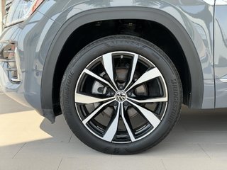Volkswagen Atlas Cross Sport Execline R-Line | 4MOTION | TOIT PANO | DÉMARREUR | CUIR | NAV | CARPLAY | CAMÉRA +++ 2024 à Laval, Québec - 5 - w320h240px