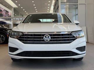 2019 Volkswagen Jetta Comfortline | BAS KM | CARPLAY | CAMÉRA | SIÈGES CHAUFFANTS +++ in Laval, Quebec - 2 - w320h240px