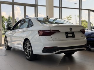 Volkswagen Jetta Comfortline SPORT PACK | TOIT | CARPLAY | CUIR +++ 2024 à Laval, Québec - 6 - w320h240px