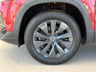 2022 Volkswagen Taos Comfortline 4MOTION | CUIR | CARPLAY | CAMÉRA +++ in Laval, Quebec - 5 - w320h240px
