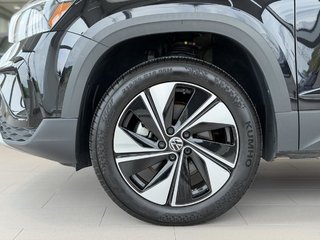 2023 Volkswagen Taos Comfortline 4MOTION | DÉMARREUR | TOIT PANO | CUIR | CARPLAY | CAMÉRA +++ in Laval, Quebec - 5 - w320h240px