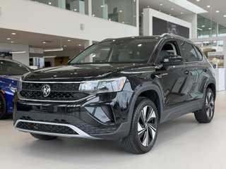 2023 Volkswagen Taos Comfortline 4MOTION | DÉMARREUR | TOIT PANO | CUIR | CARPLAY | CAMÉRA +++ in Laval, Quebec - 4 - w320h240px