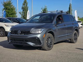 2022 Volkswagen Tiguan Comfortline R-Line Black Edition 4MOTION | DÉMARREUR | TOIT PANO | CUIR | CARPLAY | CAMÉRA +++ in Laval, Quebec - 5 - w320h240px