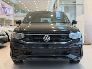 Volkswagen Tiguan Comfortline R-Line Black Edition 4MOTION | DÉMARREUR | TOIT PANO | CUIR | CARPLAY | CAMÉRA +++ 2022 à Laval, Québec - 3 - w320h240px