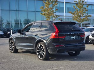 2024 Volvo XC60 B5 Ultimate Dark Theme AWD | CUIR | NAV | TOIT PANO | CAMÉRA 360 | BOWERS & WILKINS | CARPLAY +++ in Laval, Quebec - 6 - w320h240px