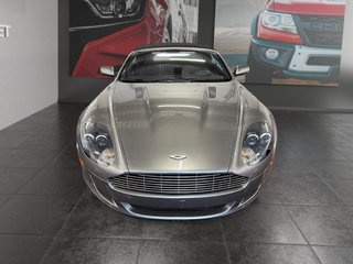 Aston Martin DB9  2006 à Saint-Hyacinthe, Québec - 2 - w320h240px