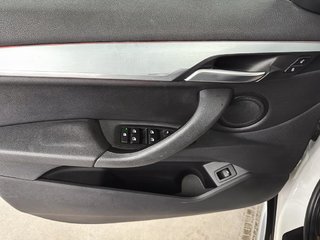 BMW X1  2017 à Saint-Hyacinthe, Québec - 11 - w320h240px