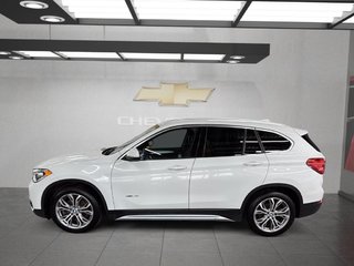 BMW X1  2017 à Saint-Hyacinthe, Québec - 5 - w320h240px