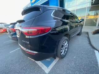 Buick Enclave  2018 à Saint-Hyacinthe, Québec - 4 - w320h240px