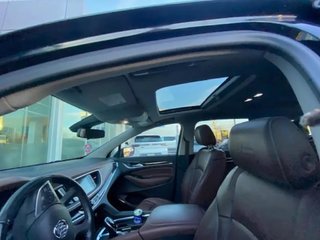 Buick Enclave  2018 à Saint-Hyacinthe, Québec - 10 - w320h240px