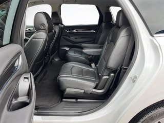 2019 Buick Enclave in Saint-Hyacinthe, Quebec - 9 - w320h240px