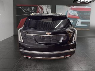 2017 Cadillac XT5 in Saint-Hyacinthe, Quebec - 3 - w320h240px