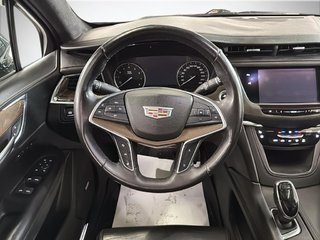 2017 Cadillac XT5 in Saint-Hyacinthe, Quebec - 12 - w320h240px