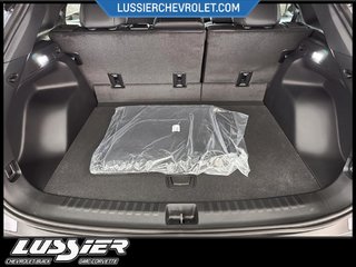 2025 Chevrolet BLAZER EV LT in Saint-Hyacinthe, Quebec - 6 - w320h240px