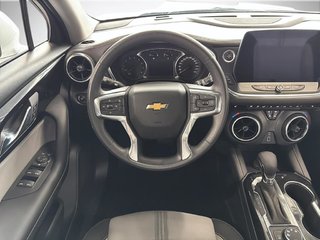 Chevrolet Blazer  2023 à Saint-Hyacinthe, Québec - 11 - w320h240px