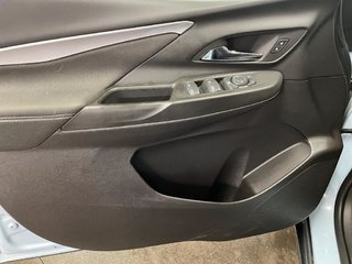 2022 Chevrolet Bolt EV in Saint-Hyacinthe, Quebec - 11 - w320h240px