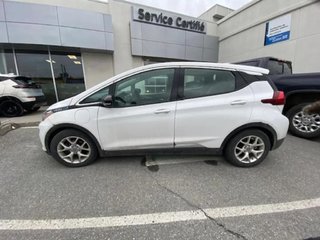 2017 Chevrolet Bolt in Saint-Hyacinthe, Quebec - 2 - w320h240px