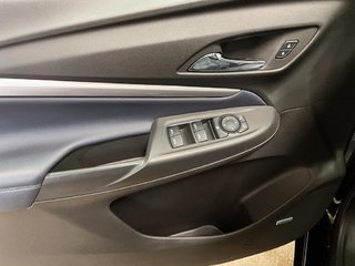 2022 Chevrolet Bolt in Saint-Hyacinthe, Quebec - 11 - w320h240px