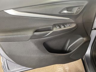 Chevrolet Bolt  2023 à Saint-Hyacinthe, Québec - 8 - w320h240px