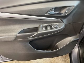 2023 Chevrolet Bolt in Saint-Hyacinthe, Quebec - 8 - w320h240px