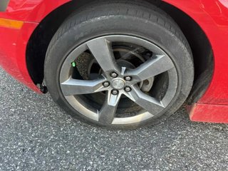 2010 Chevrolet CAMARO in Saint-Hyacinthe, Quebec - 2 - w320h240px