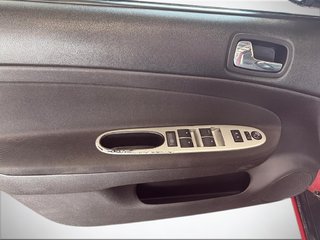 2010 Chevrolet COBALT in Saint-Hyacinthe, Quebec - 11 - w320h240px