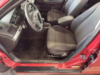 2010 Chevrolet COBALT in Saint-Hyacinthe, Quebec - 9 - w320h240px