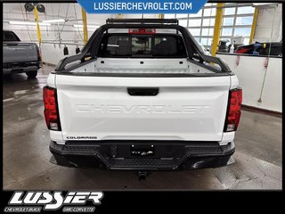 2025 Chevrolet COLORADO TRAIL BOSS CREW CAB 4WD in Saint-Hyacinthe, Quebec - 10 - w320h240px