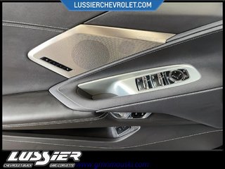 Chevrolet CORVETTE STINGRAY CABRIOLET  2025 à Saint-Hyacinthe, Québec - 9 - w320h240px