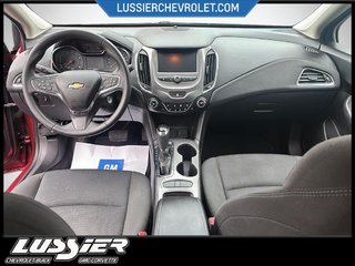 2016 Chevrolet CRUZE in Saint-Hyacinthe, Quebec - 9 - w320h240px