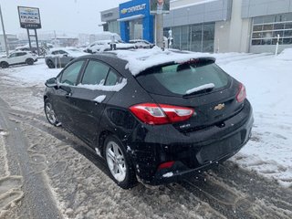 Chevrolet CRUZE  2017 à Saint-Hyacinthe, Québec - 2 - w320h240px
