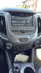 Chevrolet Cruze  2018 à Saint-Hyacinthe, Québec - 9 - w320h240px