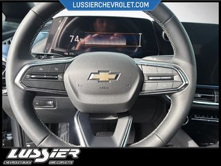 2025 Chevrolet EQUINOX LT EV in Saint-Hyacinthe, Quebec - 11 - w320h240px