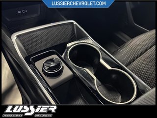 2026 Chevrolet EQUINOX LT in Saint-Hyacinthe, Quebec - 12 - w320h240px