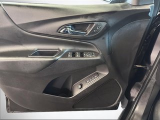 Chevrolet EQUINOX  2020 à Saint-Hyacinthe, Québec - 11 - w320h240px
