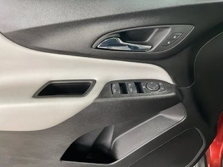 2022 Chevrolet Equinox in Saint-Hyacinthe, Quebec - 11 - w320h240px