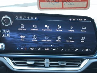 2024 Chevrolet Equinox AWD in Saint-Hyacinthe, Quebec - 16 - w320h240px