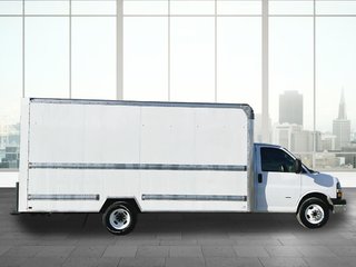 Chevrolet Express  2019 à Saint-Hyacinthe, Québec - 4 - w320h240px
